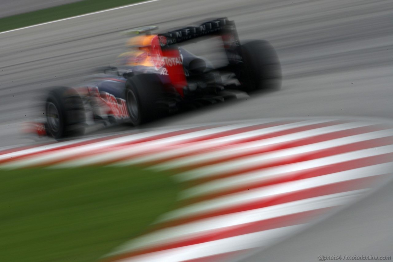 GP MALESIA, 24.03.2012- Prove Libere 3, Sabato, Mark Webber (AUS) Red Bull Racing RB8 