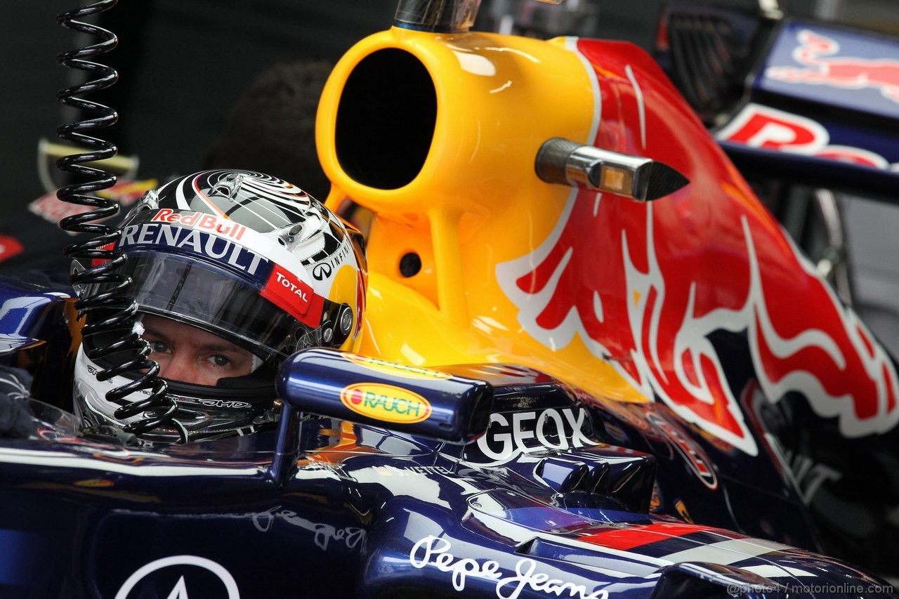 GP MALESIA, 24.03.2012- Prove Libere 3, Sabato, Sebastian Vettel (GER) Red Bull Racing RB8 