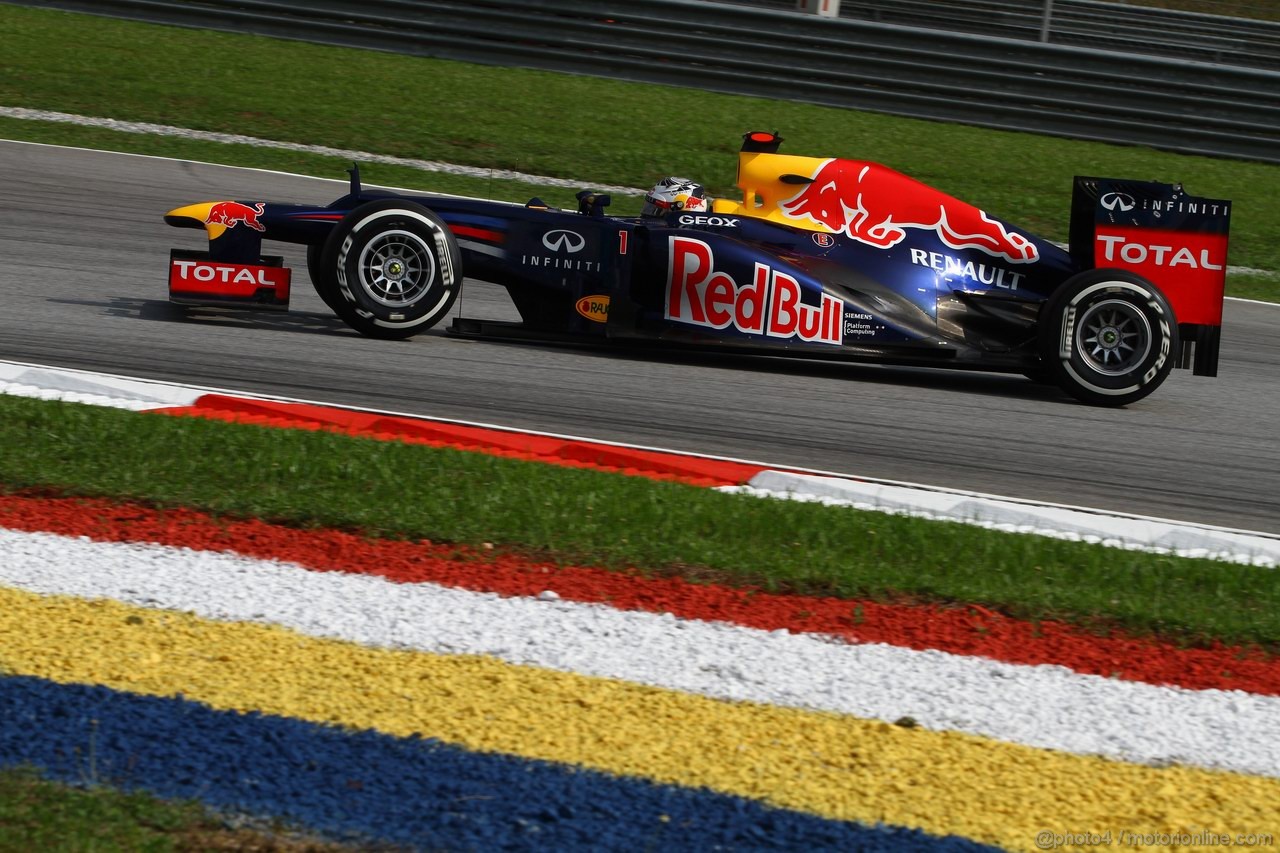 GP MALESIA, 24.03.2012- Qualifiche, Sebastian Vettel (GER) Red Bull Racing RB8 