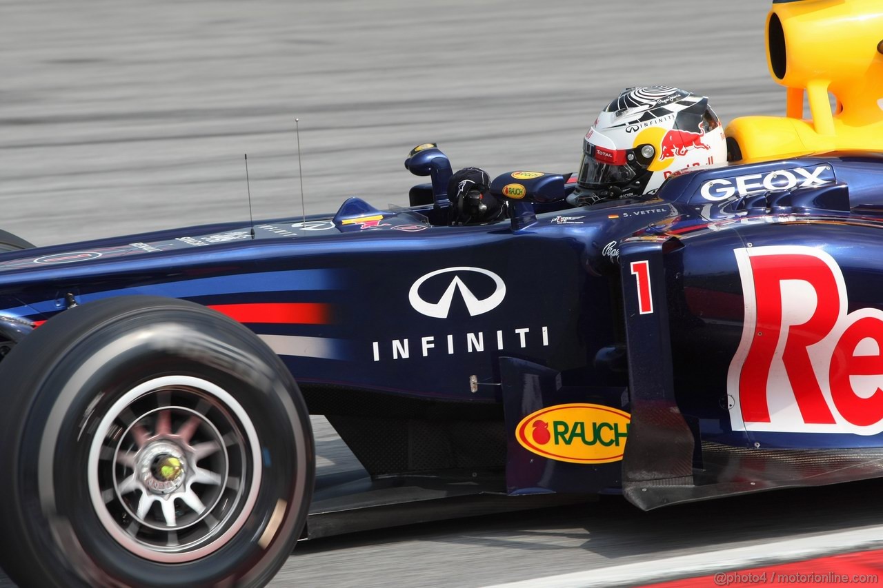 GP MALESIA, 24.03.2012- Qualifiche, Sebastian Vettel (GER) Red Bull Racing RB8 