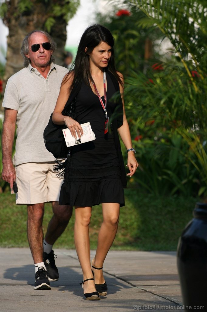 GP MALESIA, 23.03.2012- Jacques Laffite (FRA), Ex F1 Driver e Marion Jolles (FRA) girlfriend of Romain Grosjean (FRA) 
