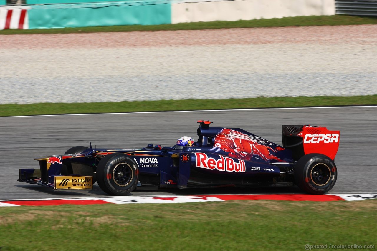 GP MALESIA, 23.03.2012- Prove Libere 1, Daniel Ricciardo (AUS) Scuderia Toro Rosso STR7 
