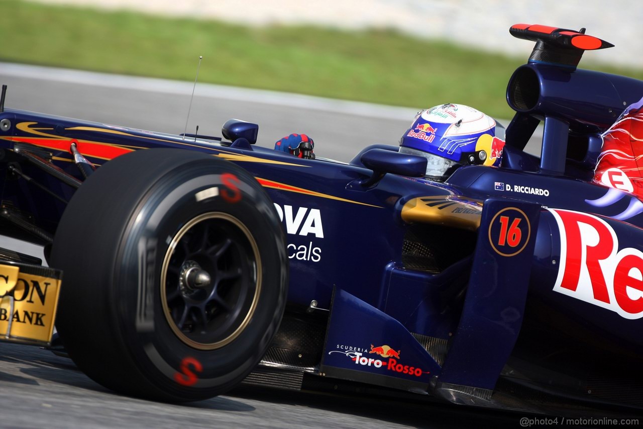 GP MALESIA, 23.03.2012- Prove Libere 1, Daniel Ricciardo (AUS) Scuderia Toro Rosso STR7 