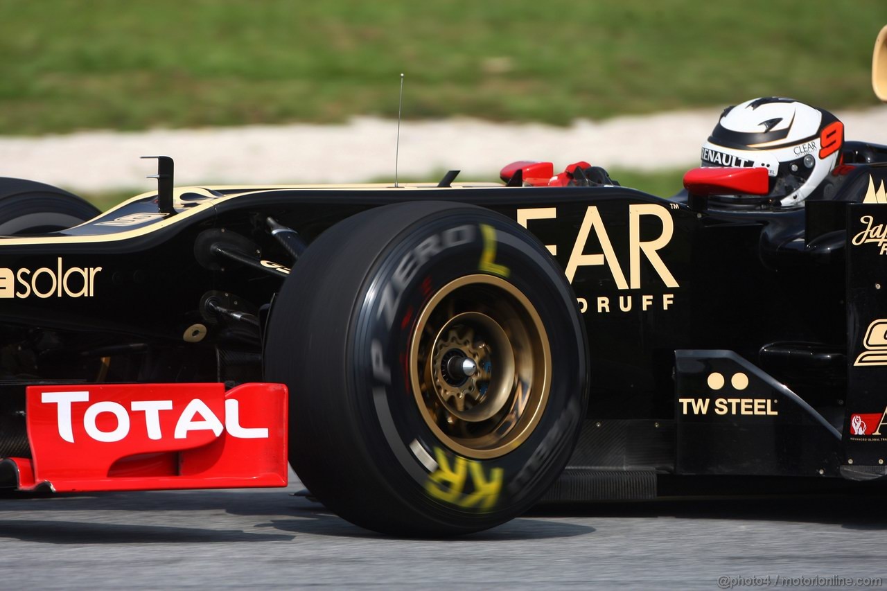 GP MALESIA, 23.03.2012- Prove Libere 1, Kimi Raikkonen (FIN) Lotus F1 Team E20 