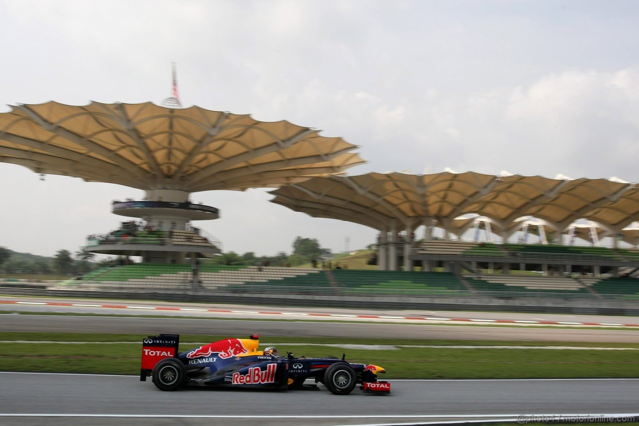 GP MALESIA, 23.03.2012- Prove Libere 1, Sebastian Vettel (GER) Red Bull Racing RB8 