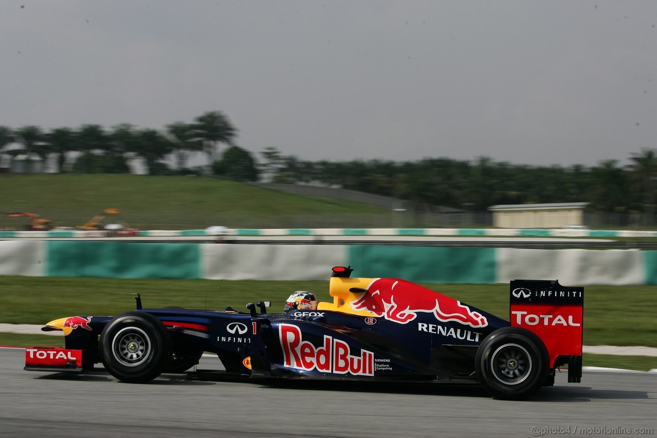 GP MALESIA, 23.03.2012- Prove Libere 1, Sebastian Vettel (GER) Red Bull Racing RB8 