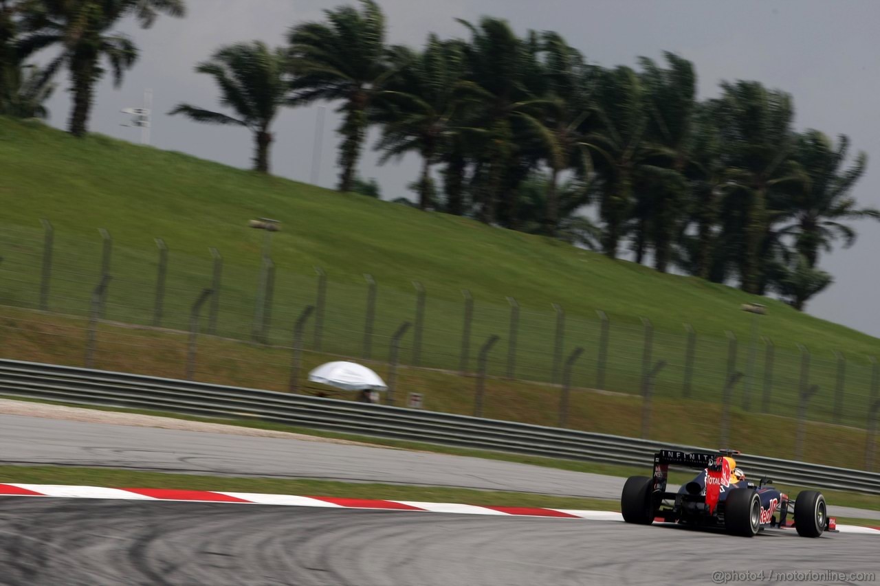 GP MALESIA, 23.03.2012- Sebastian Vettel (GER) Red Bull Racing RB8 