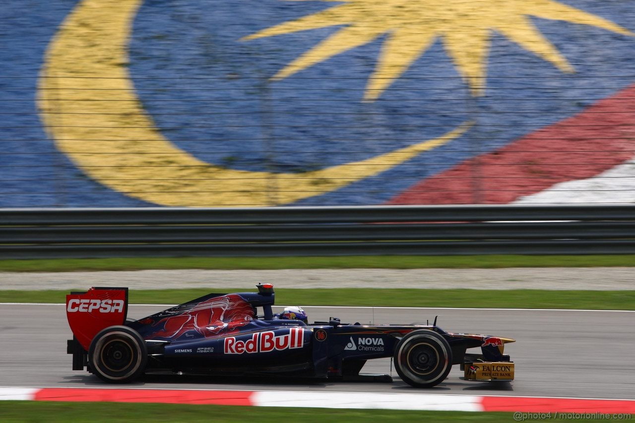 GP MALESIA, 23.03.2012- Prove Libere 2, Jean-Eric Vergne (FRA) Scuderia Toro Rosso STR7 