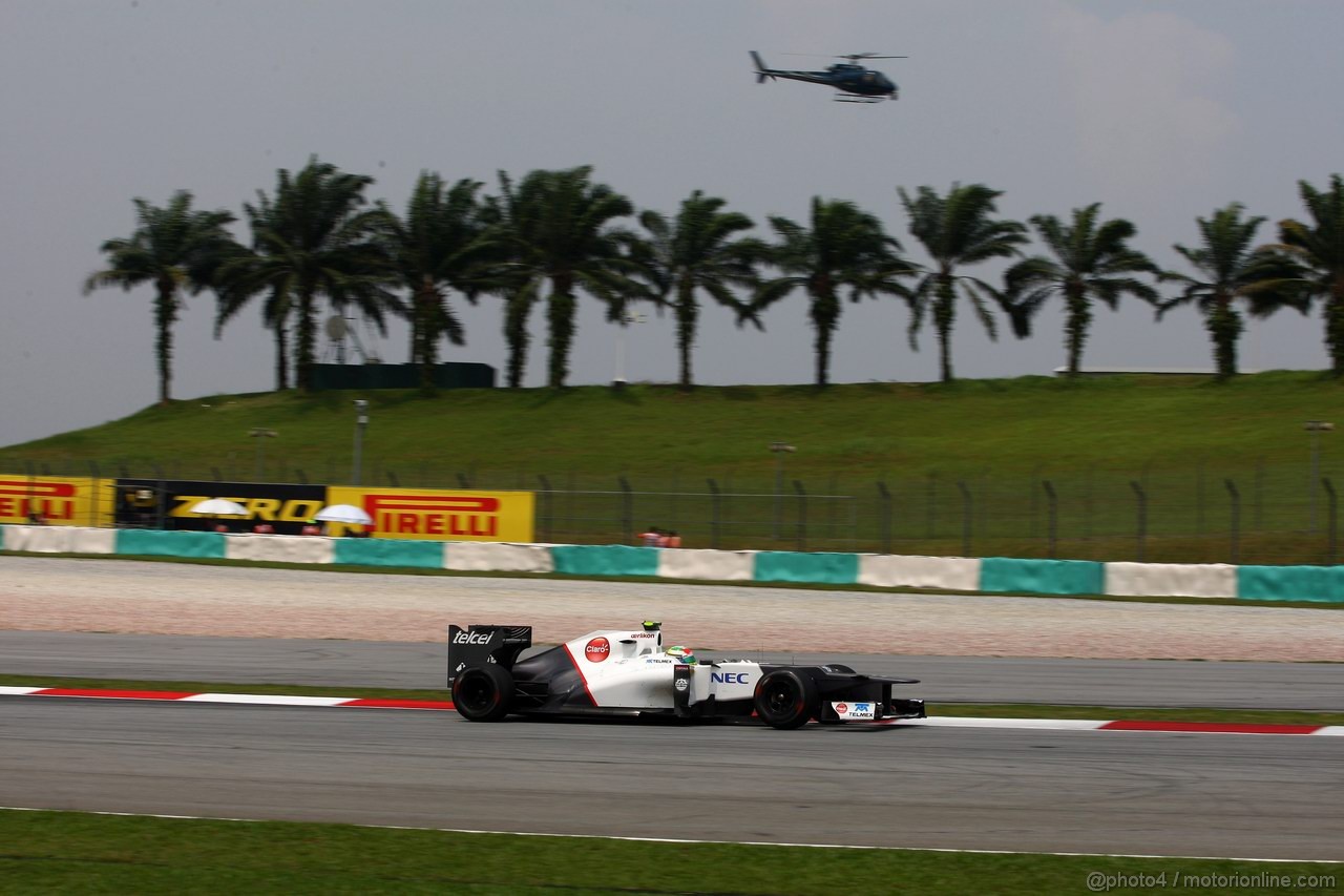 GP MALESIA, 23.03.2012- Prove Libere 2, Sergio Pérez (MEX) Sauber F1 Team C31 