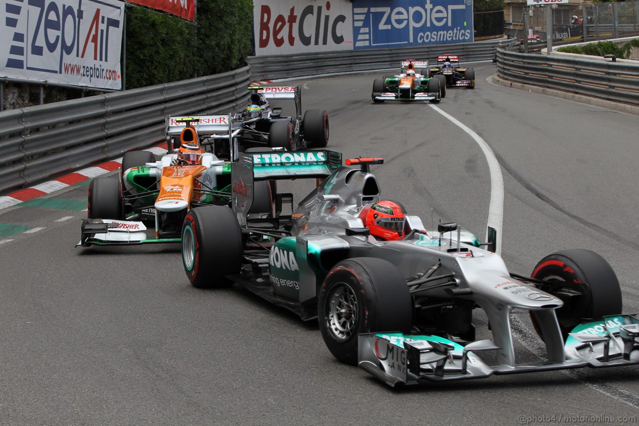 GP MONACO, 27.05.2012- Gara, Michael Schumacher (GER) Mercedes AMG F1 W03 e Nico Hulkenberg (GER) Sahara Force India F1 Team VJM05 