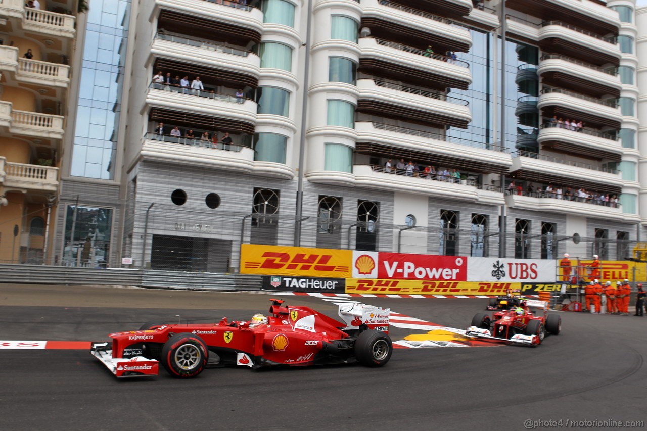 GP MONACO, 27.05.2012- Gara, Fernando Alonso (ESP) Ferrari F2012 davanti a Felipe Massa (BRA) Ferrari F2012