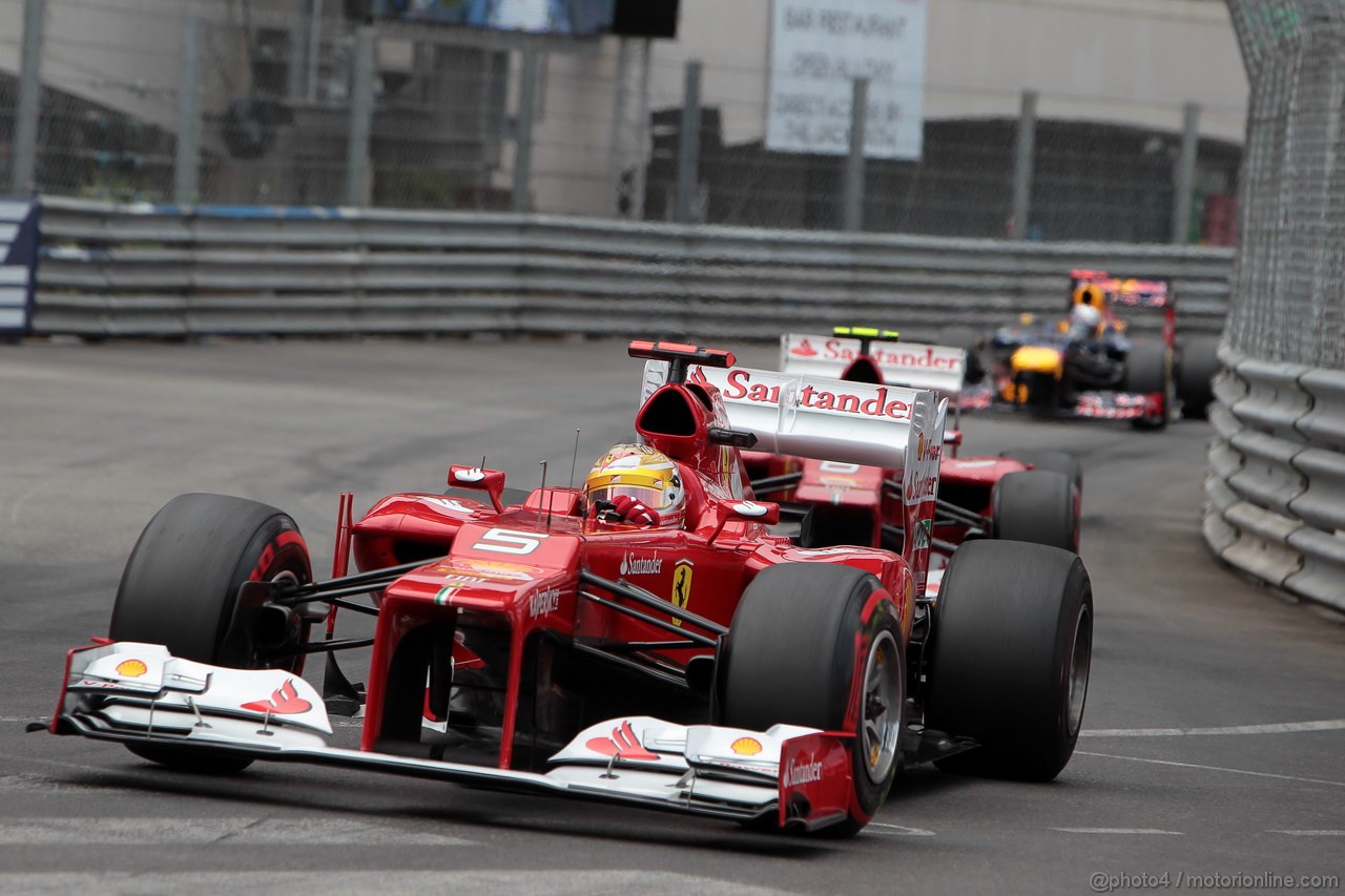 GP MONACO, 27.05.2012- Gara, Fernando Alonso (ESP) Ferrari F2012 davanti a Felipe Massa (BRA) Ferrari F2012