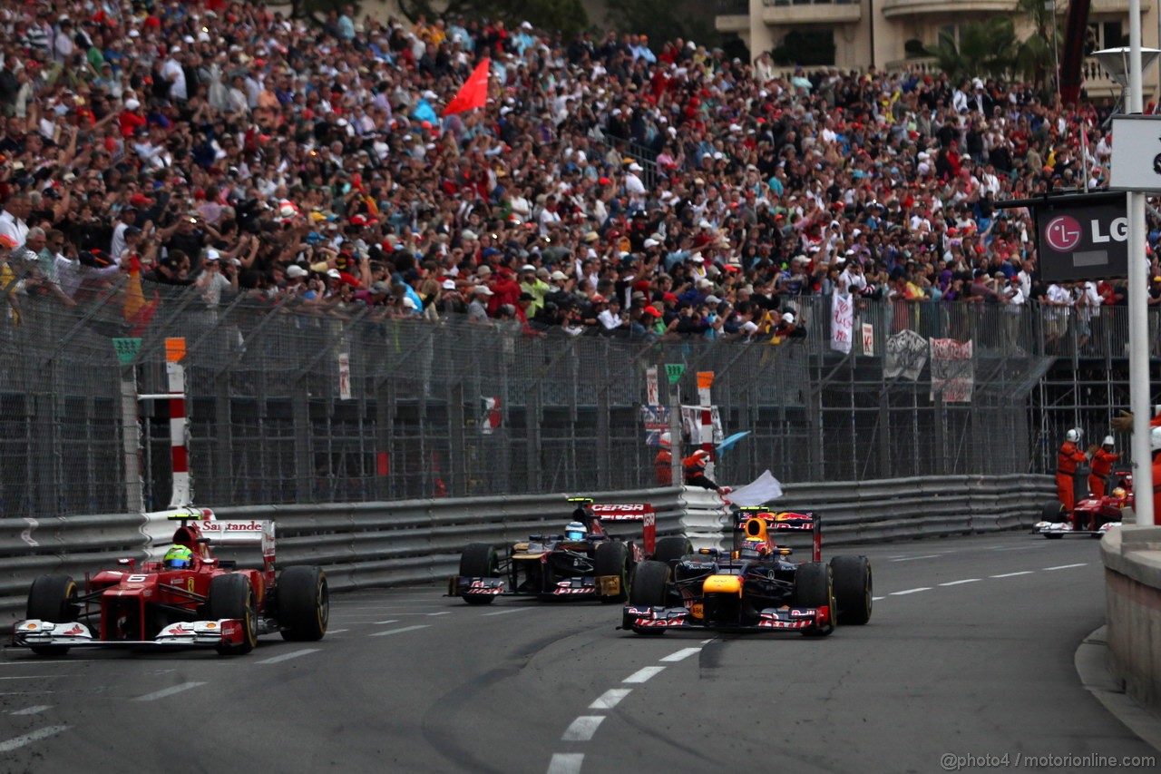 GP MONACO, 27.05.2012- Gara, Mark Webber (AUS) Red Bull Racing RB8 celebrates his victory