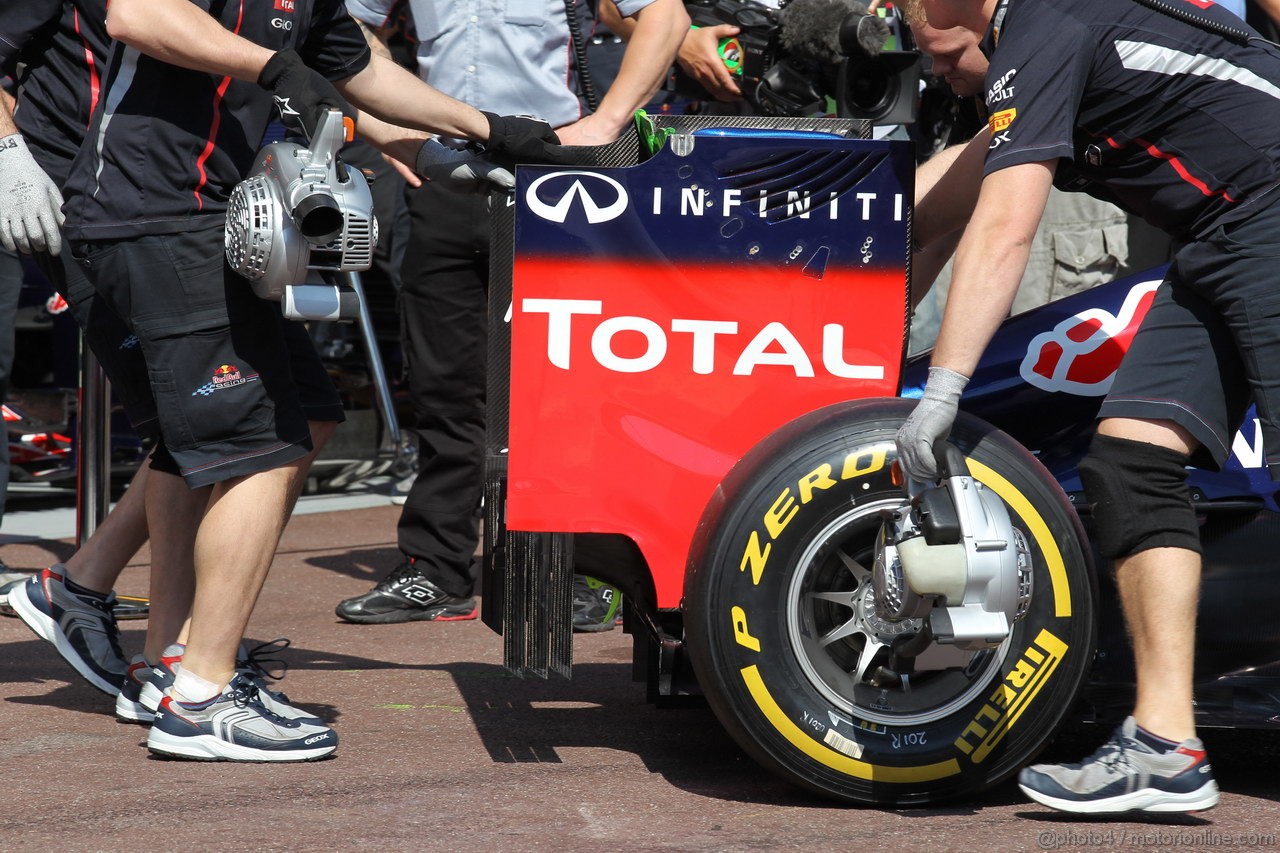 GP MONACO, 24.05.2012- Prove Libere 1, Mark Webber (AUS) Red Bull Racing RB8 