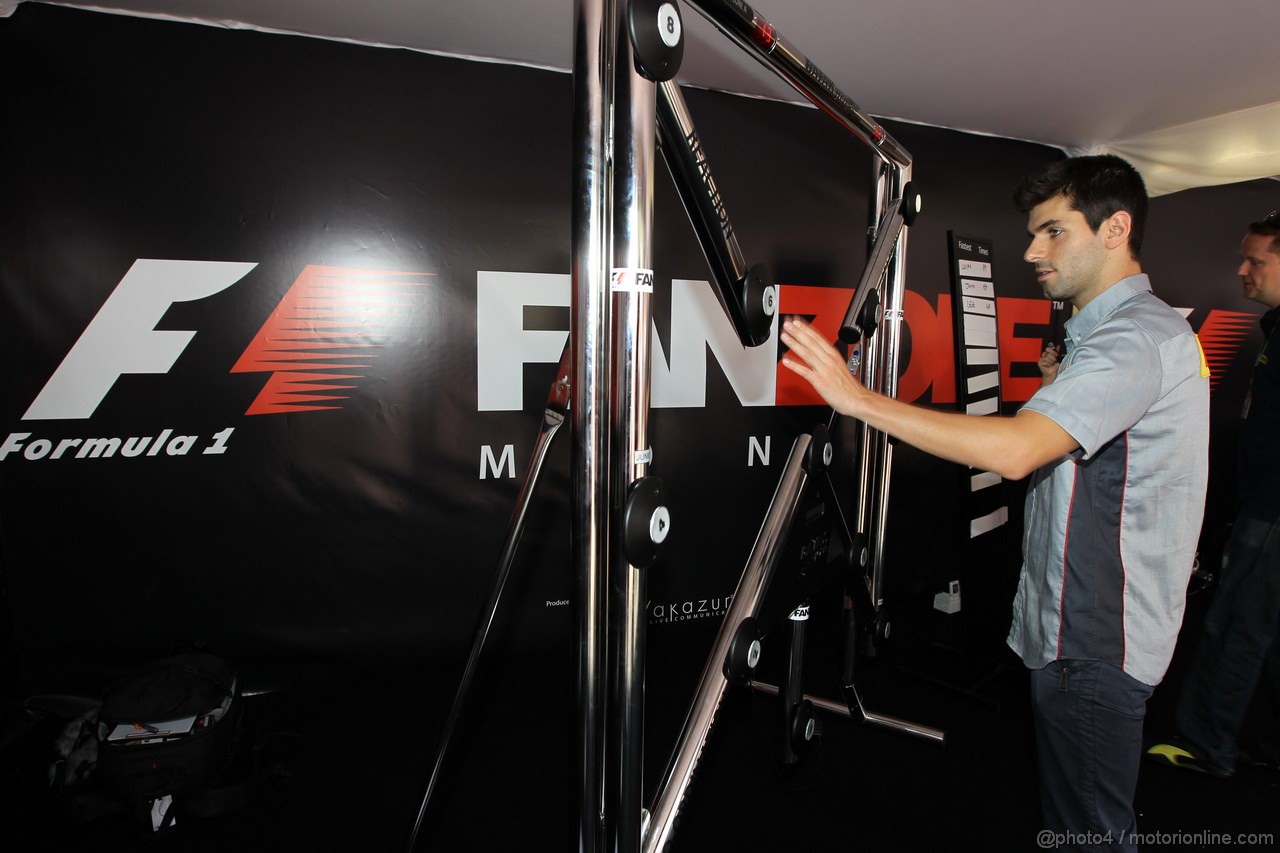 GP MONACO, 24.05.2012- Fan Zone, Jaime Alguersuari (SPA), Pirelli Test driver