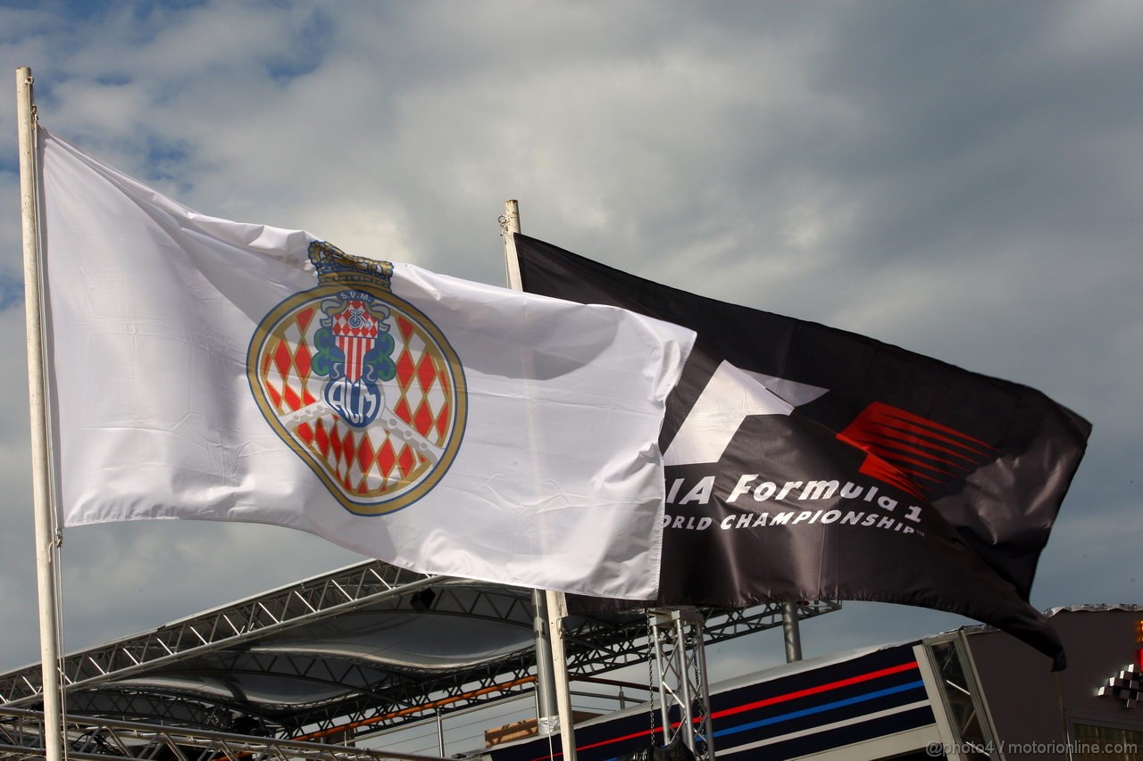 GP MONACO, 23.05.2012- Flags