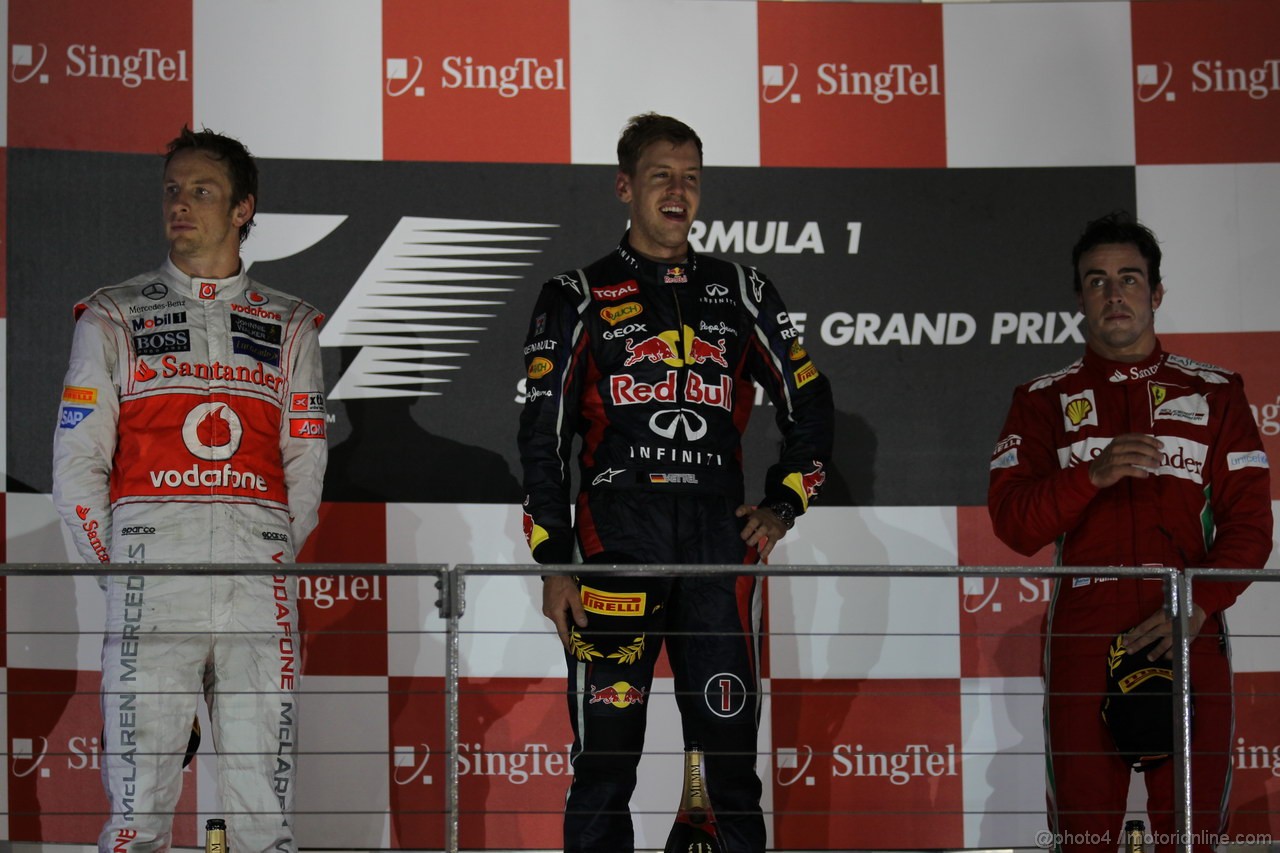 GP SINGAPORE, 23.09.2012 - Podium: winner Sebastian Vettel (GER) Red Bull Racing RB8, 2nd Jenson Button (GBR) McLaren Mercedes MP4-27, 3rd Fernando Alonso (ESP) Ferrari F2012
