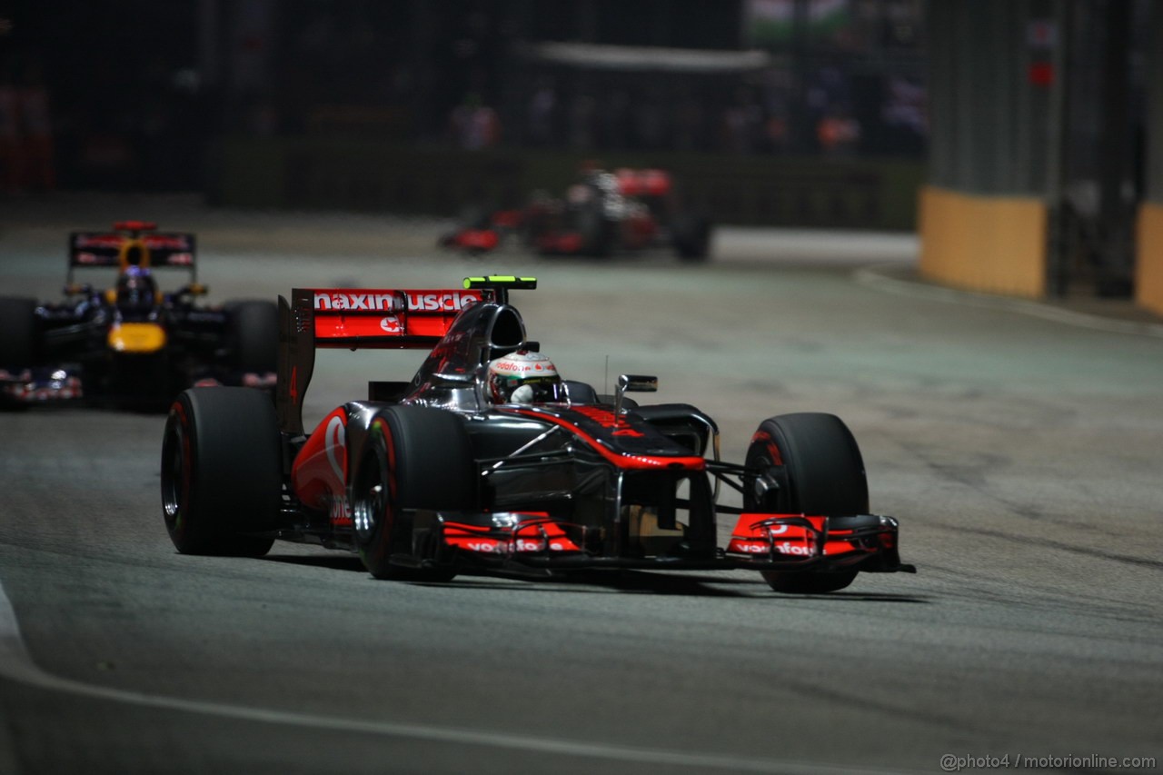 GP SINGAPORE, 23.09.2012 - Gara, Lewis Hamilton (GBR) McLaren Mercedes MP4-27