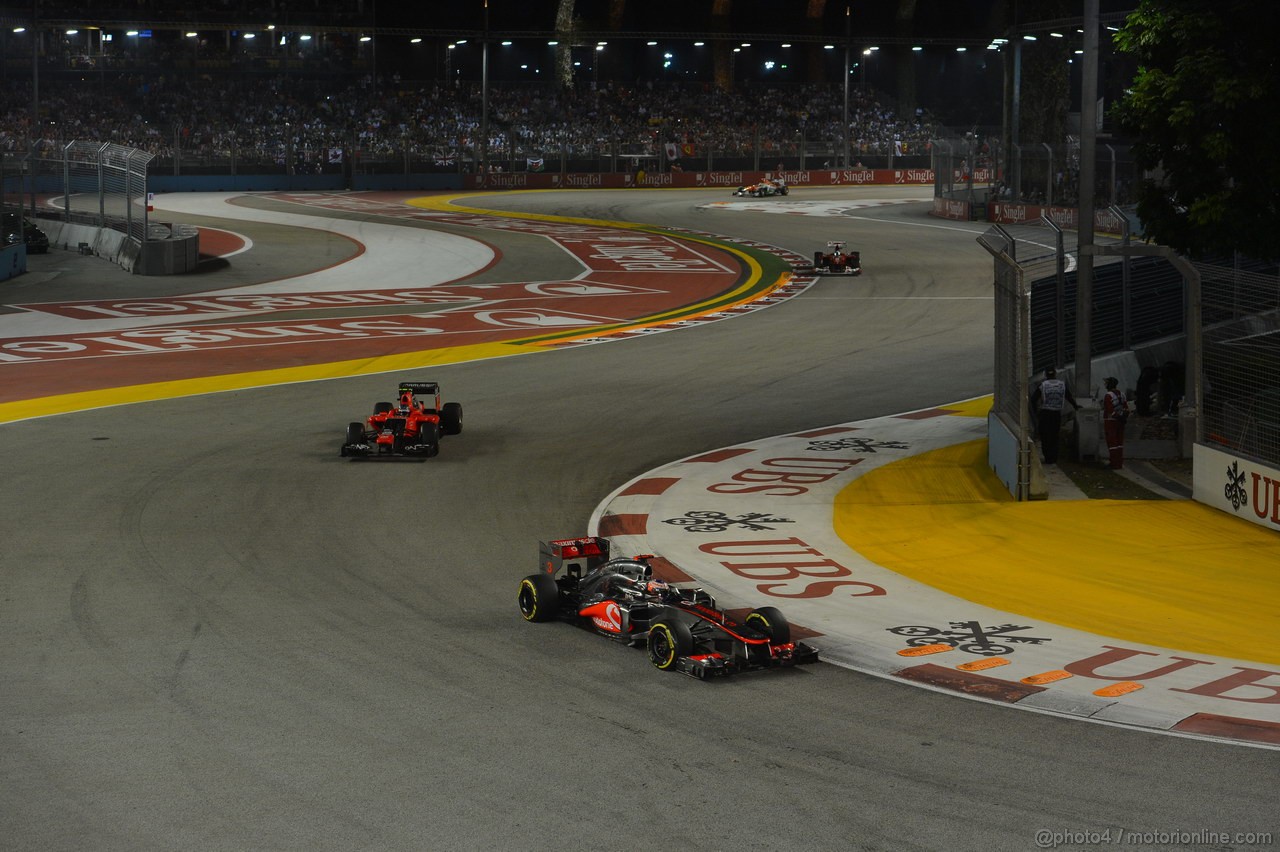 GP SINGAPORE, 23.09.2012 - Gara, Jenson Button (GBR) McLaren Mercedes MP4-27