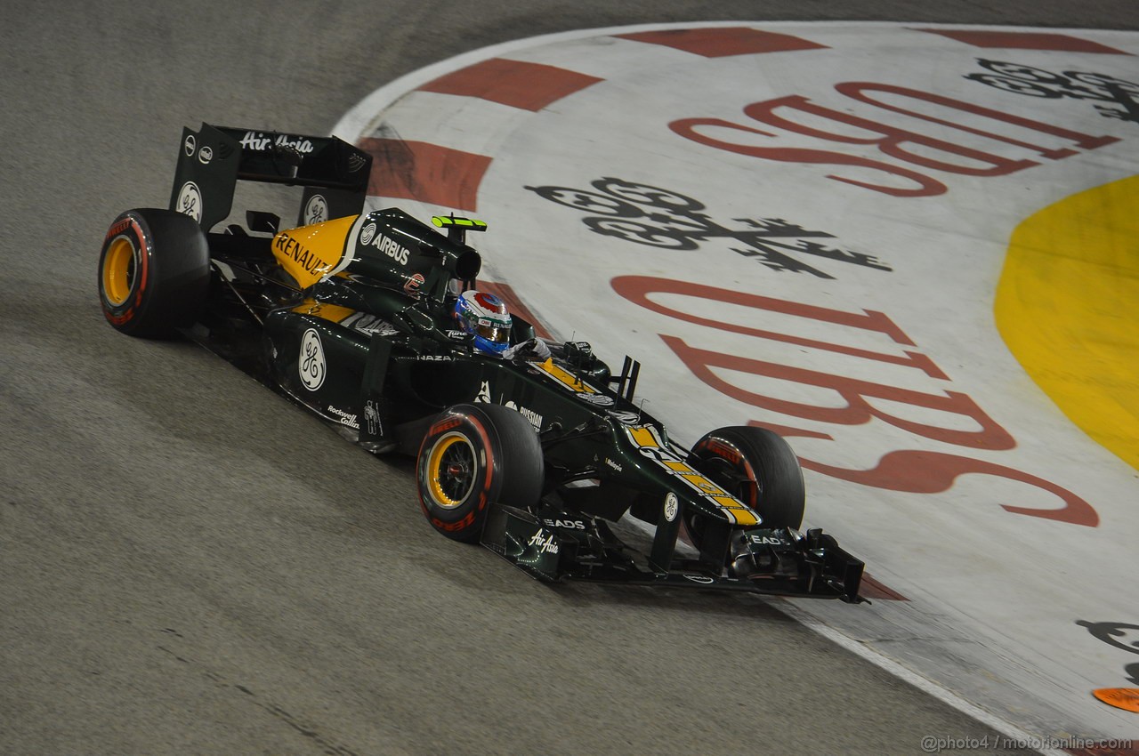 GP SINGAPORE, 23.09.2012 - Gara, Vitaly Petrov (RUS) Caterham F1 Team CT01