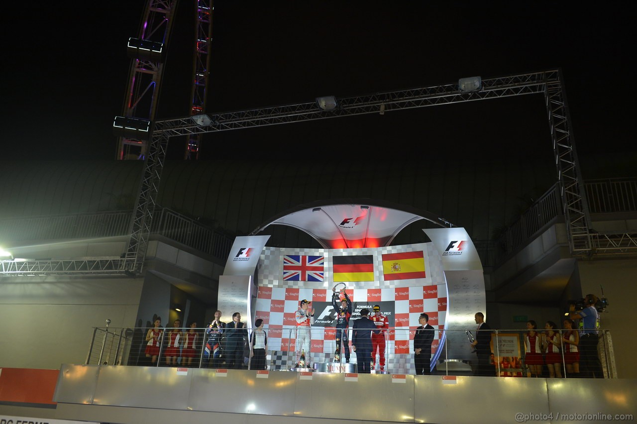 GP SINGAPORE, 23.09.2012 - Podium, winner Sebastian Vettel (GER) Red Bull Racing RB8, 2nd Jenson Button (GBR) McLaren Mercedes MP4-27, 3rd Fernando Alonso (ESP) Ferrari F2012