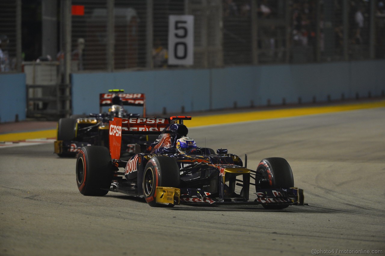 GP SINGAPORE, 23.09.2012 - Gara, Daniel Ricciardo (AUS) Scuderia Toro Rosso STR7