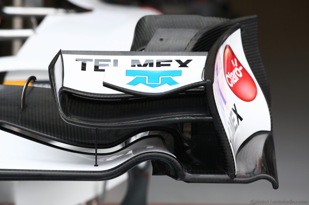 GP SINGAPORE, Kamui Kobayashi (JAP) Sauber F1 Team C31 Frontal Wing detail