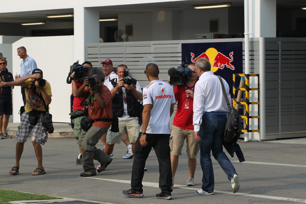 GP SINGAPORE, 20.09.2012 - Lewis Hamilton (GBR) McLaren Mercedes MP4-27