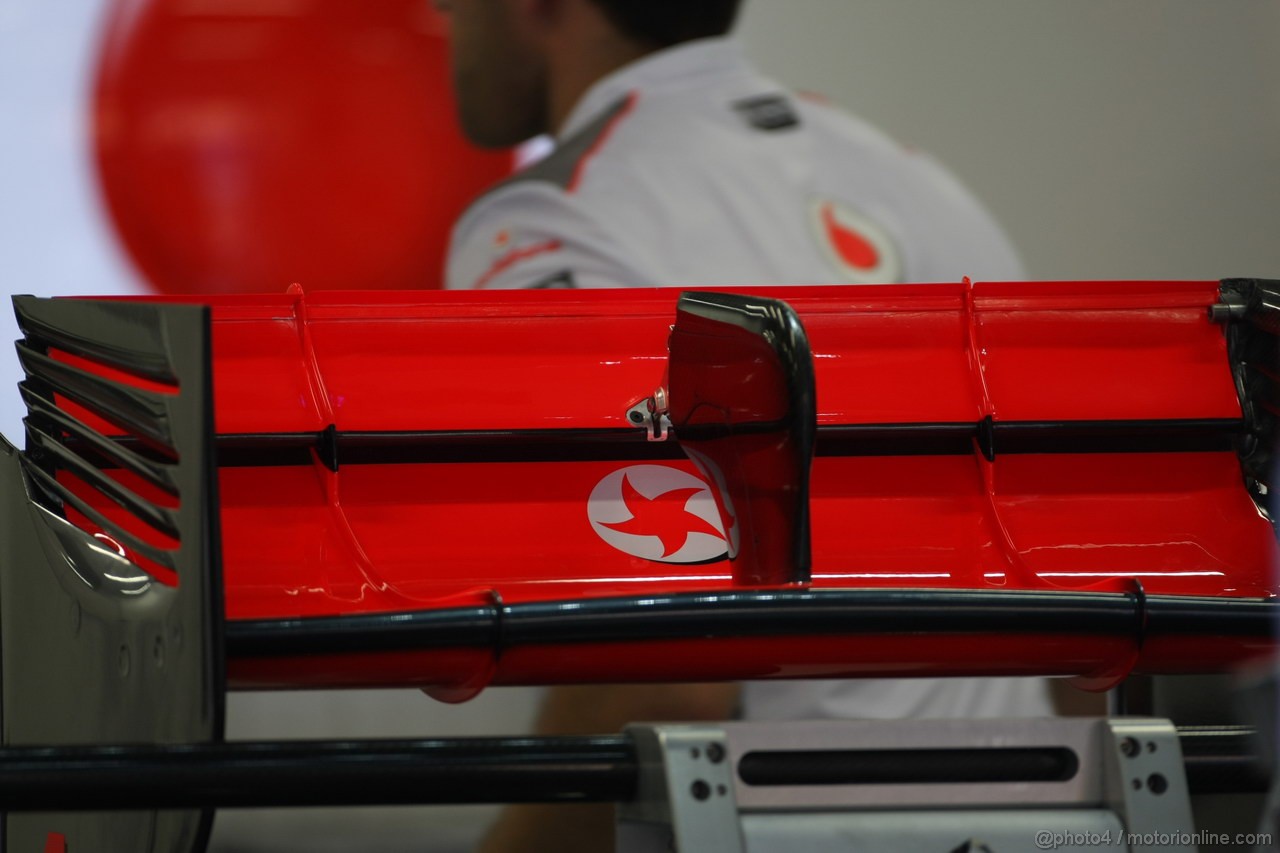 GP SINGAPORE, 20.09.2012 - Jenson Button (GBR) McLaren Mercedes MP4-27 Rear Wing