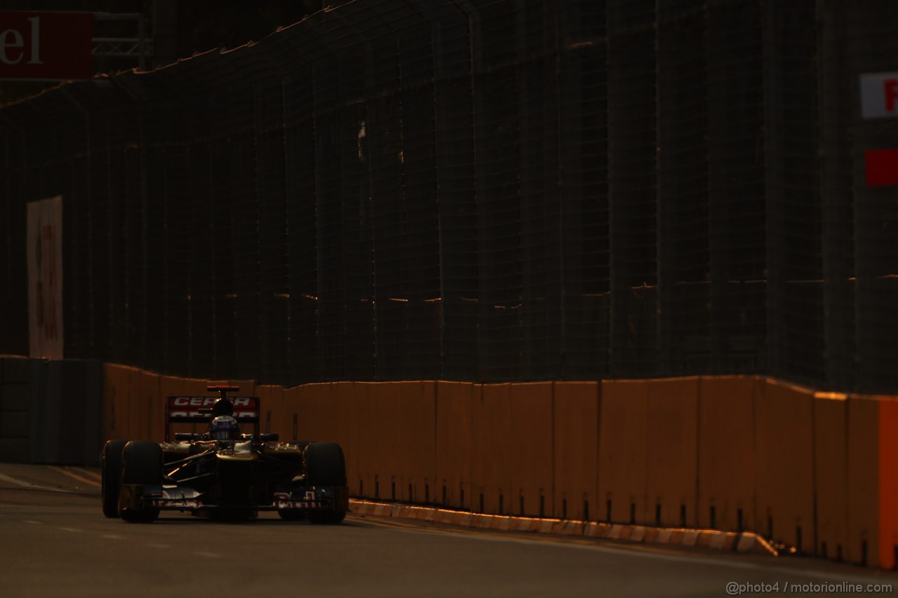 GP SINGAPORE, 22.09.2012 - Free practice 3, Daniel Ricciardo (AUS) Scuderia Toro Rosso STR7