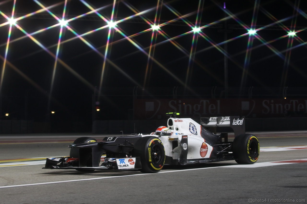 GP SINGAPORE, 21.09.2012 - Free practice 2, Sergio Prez (MEX) Sauber F1 Team C31