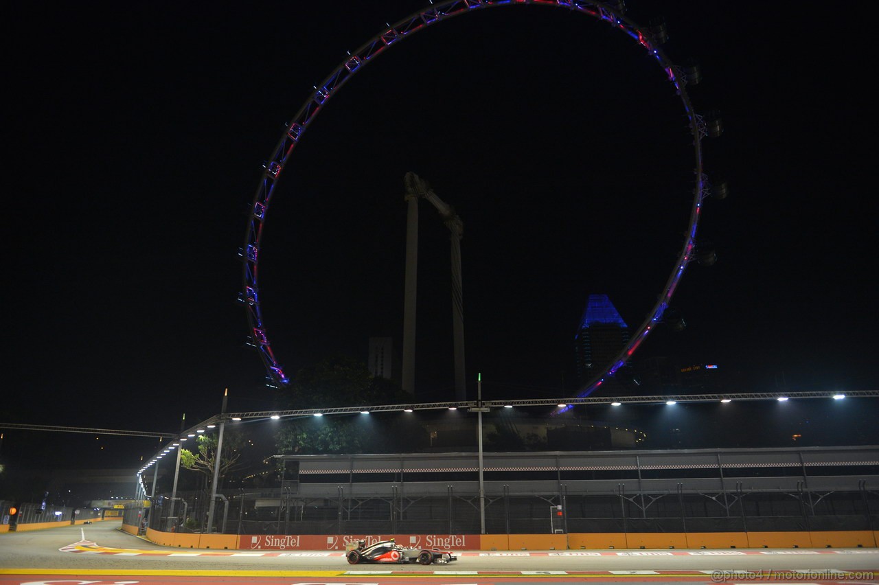 GP SINGAPORE, 21.09.2012 - Free practice 2, Lewis Hamilton (GBR) McLaren Mercedes MP4-27