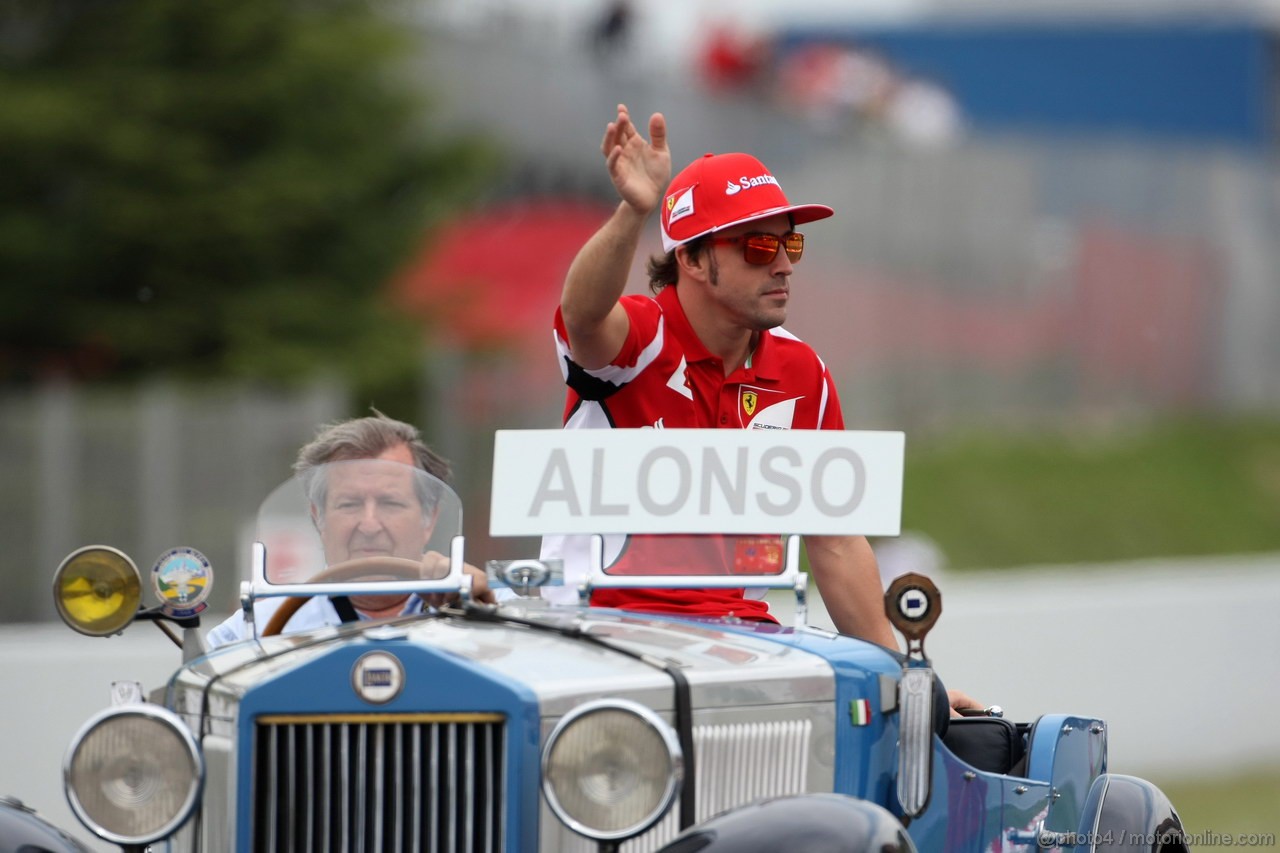 GP SPAGNA, 13.05.2012- Fernando Alonso (ESP) Ferrari F2012 at drivers parade  