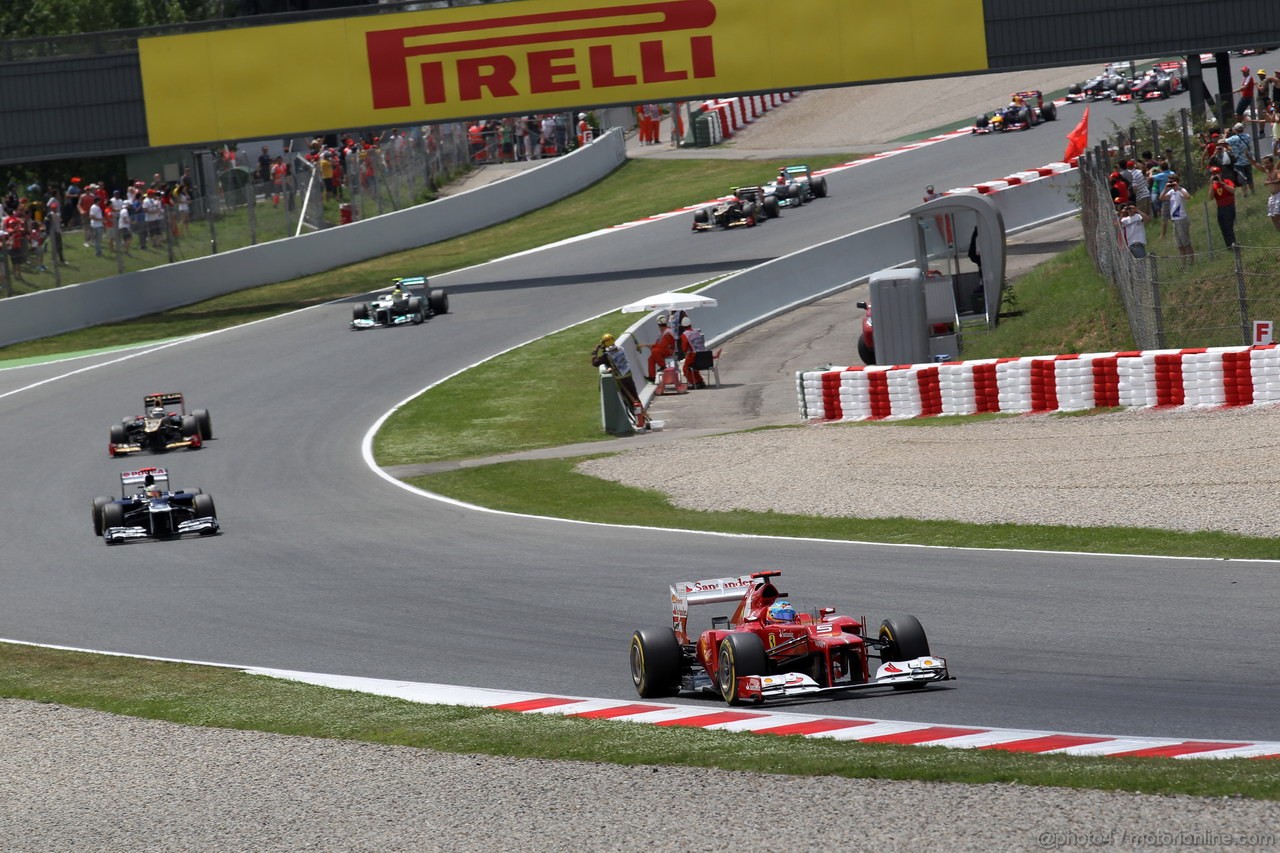 GP SPAGNA, 13.05.2012- Gara, Fernando Alonso (ESP) Ferrari F2012 davanti a Pastor Maldonado (VEN) Williams F1 Team FW34 