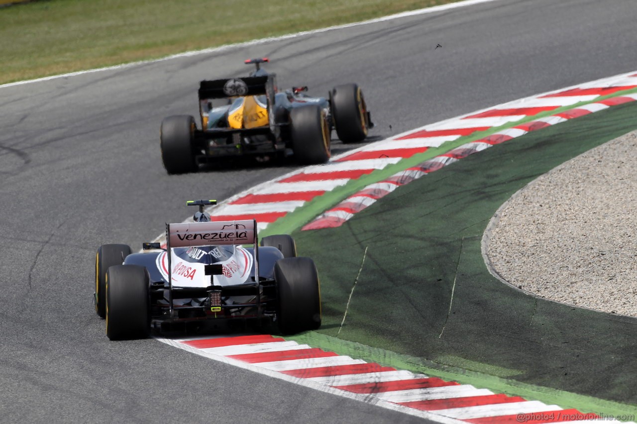 GP SPAGNA, 13.05.2012- Gara, Bruno Senna (BRA) Williams F1 Team FW34 e Heikki Kovalainen (FIN) Caterham F1 Team CT01 