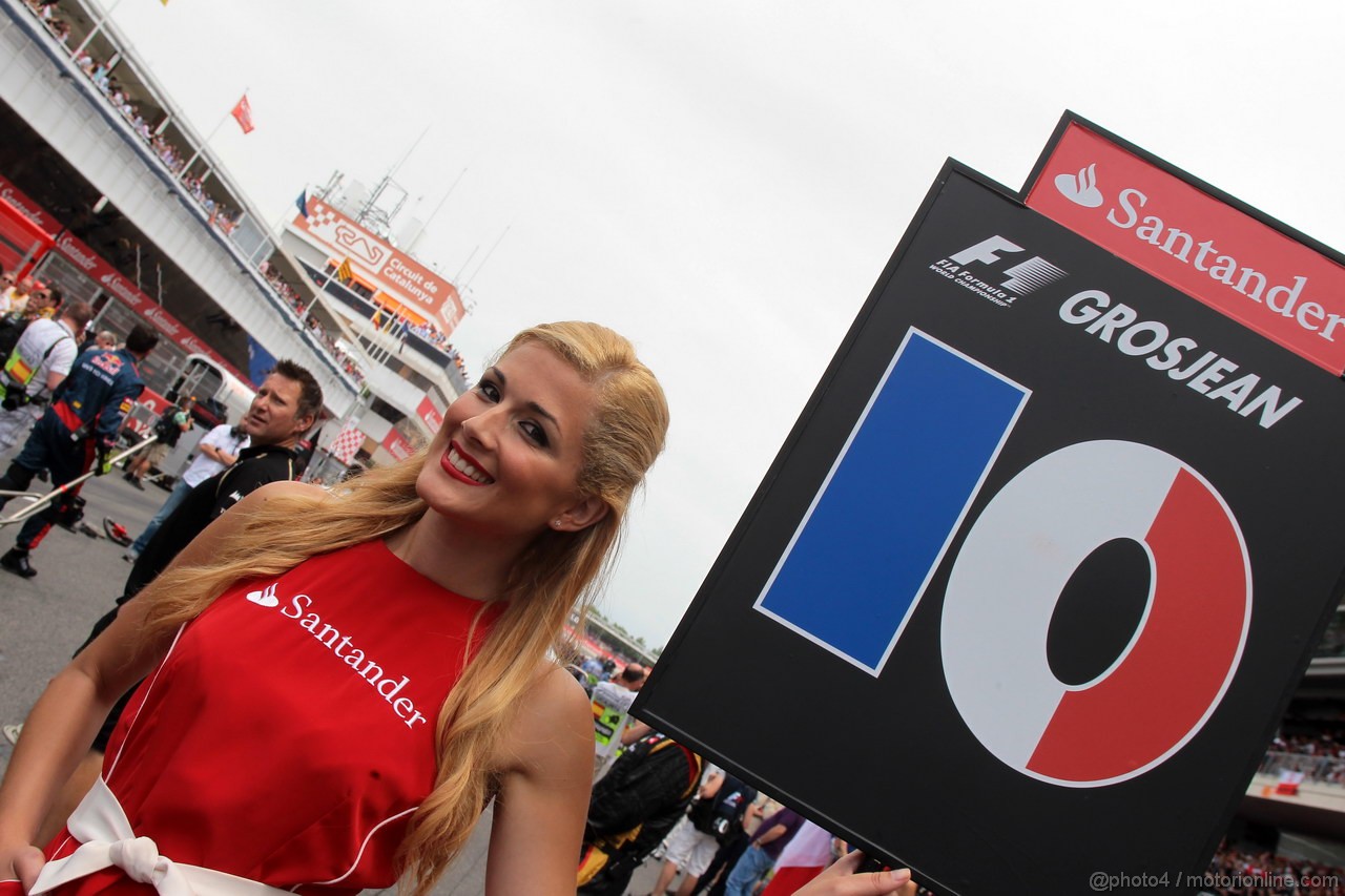 GP SPAGNA, 13.05.2012- Gara, grid girl, pitbabes