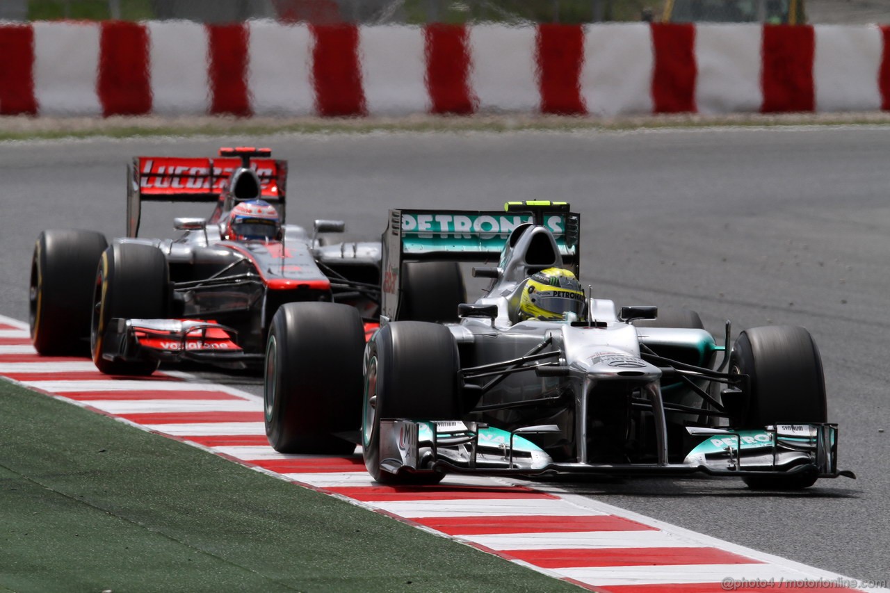 GP SPAGNA, 13.05.2012- Gara, Jenson Button (GBR) McLaren Mercedes MP4-27 e Nico Rosberg (GER) Mercedes AMG F1 W03 