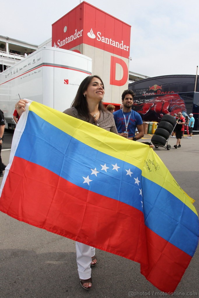 GP SPAGNA, 13.05.2012- Festeggiamenti, Pastor Maldonado (VEN) Williams F1 Team FW34 vincitore