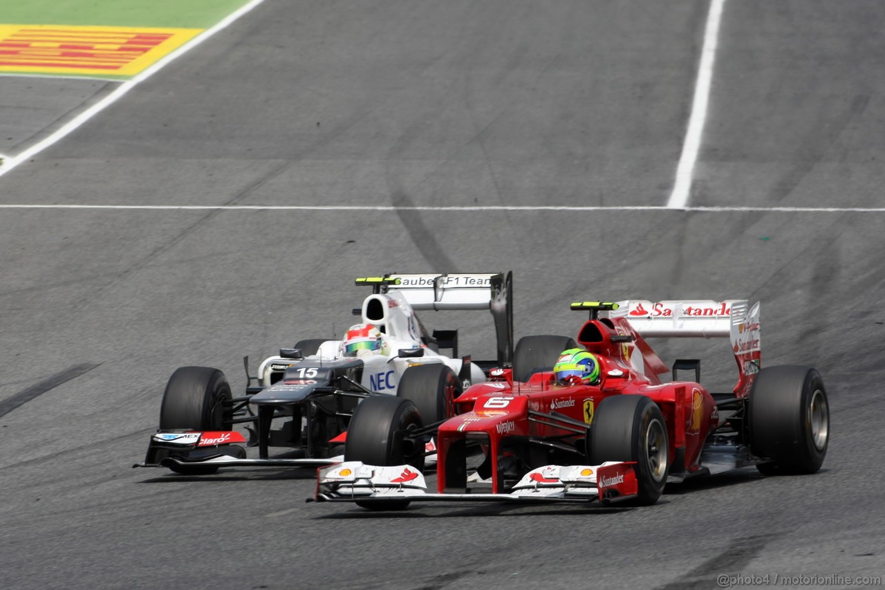 GP SPAGNA, 13.05.2012- Gara, Sergio Prez (MEX) Sauber F1 Team C31 e Felipe Massa (BRA) Ferrari F2012 