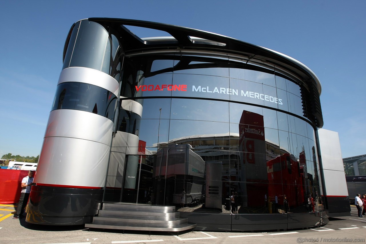 GP SPAGNA, 10.05.2012- Maclaren Mercedes Hospitality 