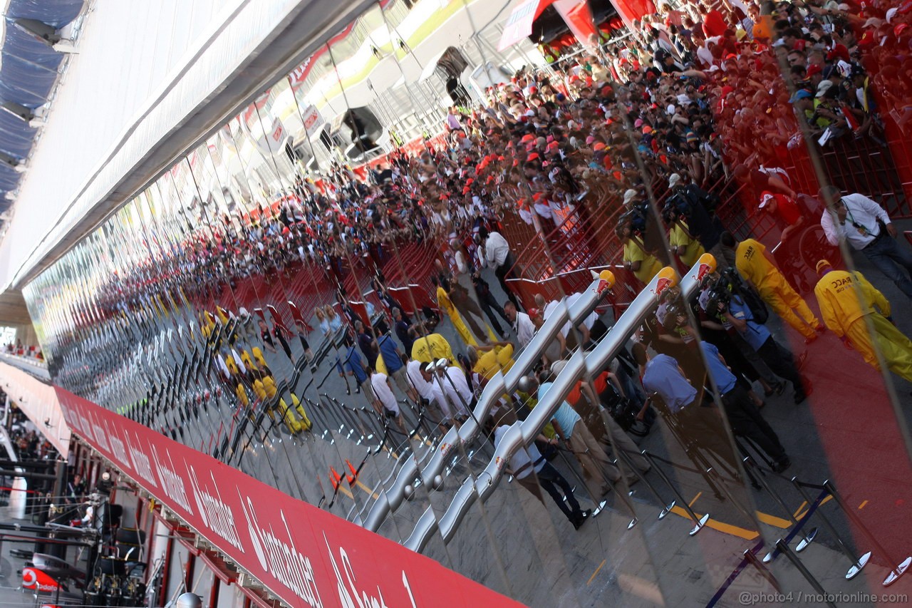 GP SPAGNA, 10.05.2012- Autograph session