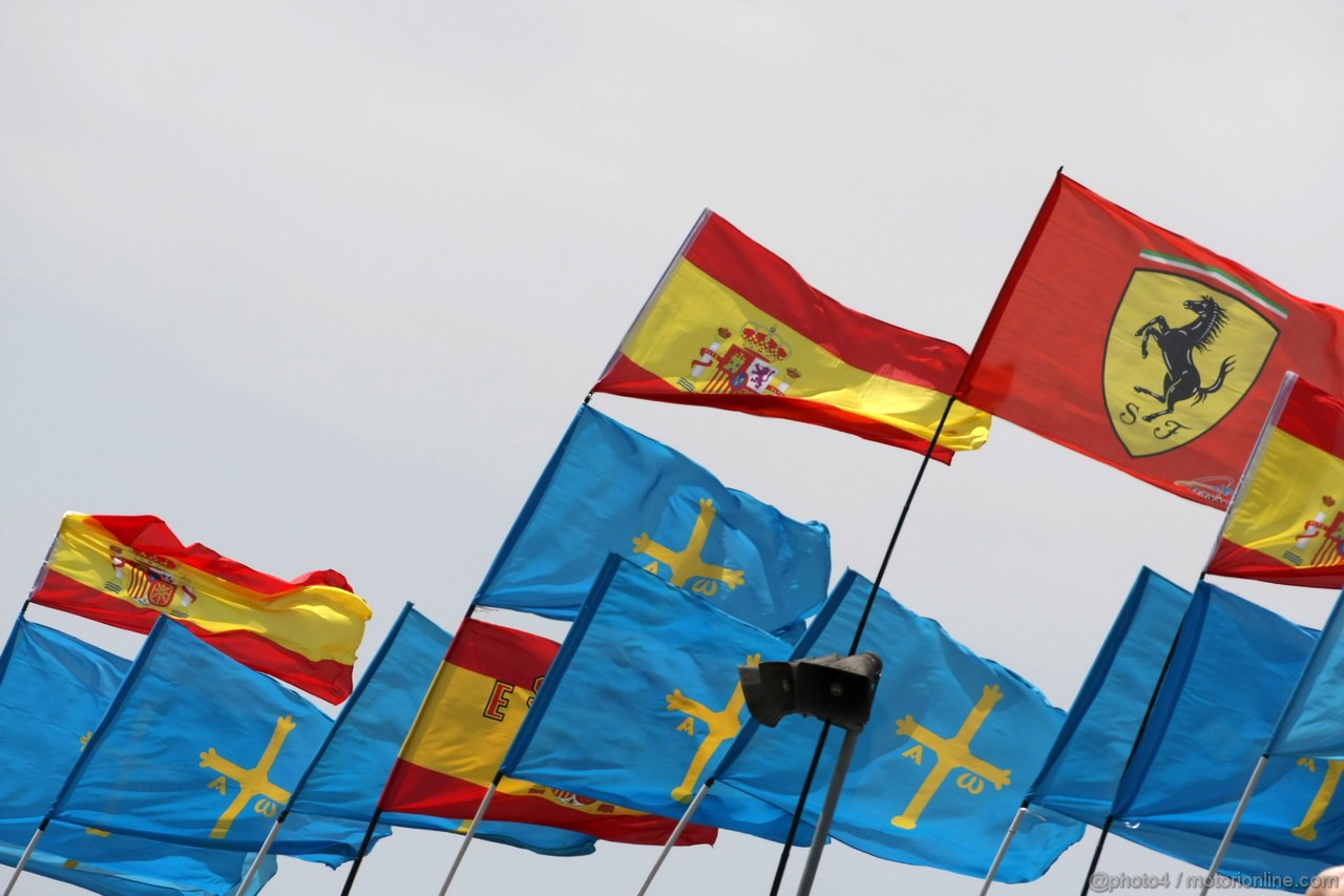 GP SPAGNA, 12.05.2012- Qualifiche, Flags