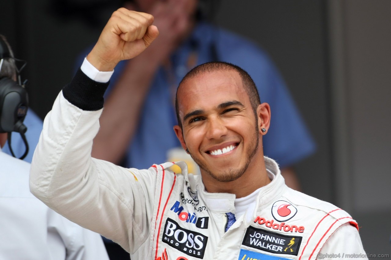 GP SPAGNA, 12.05.2012- Qualifiche, Lewis Hamilton (GBR) McLaren Mercedes MP4-27 pole position 