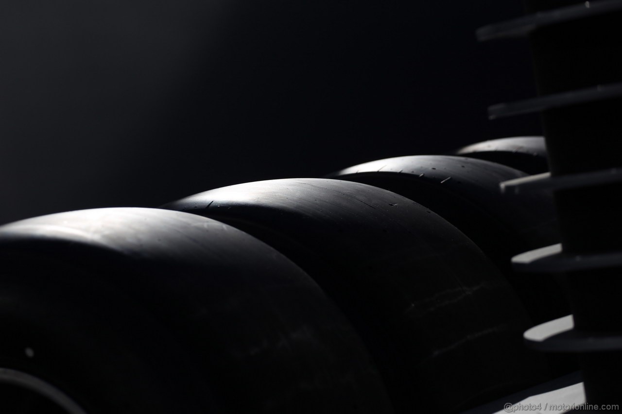GP SPAGNA, 11.05.2012- Prove Libere 1, Pirelli Tyres 