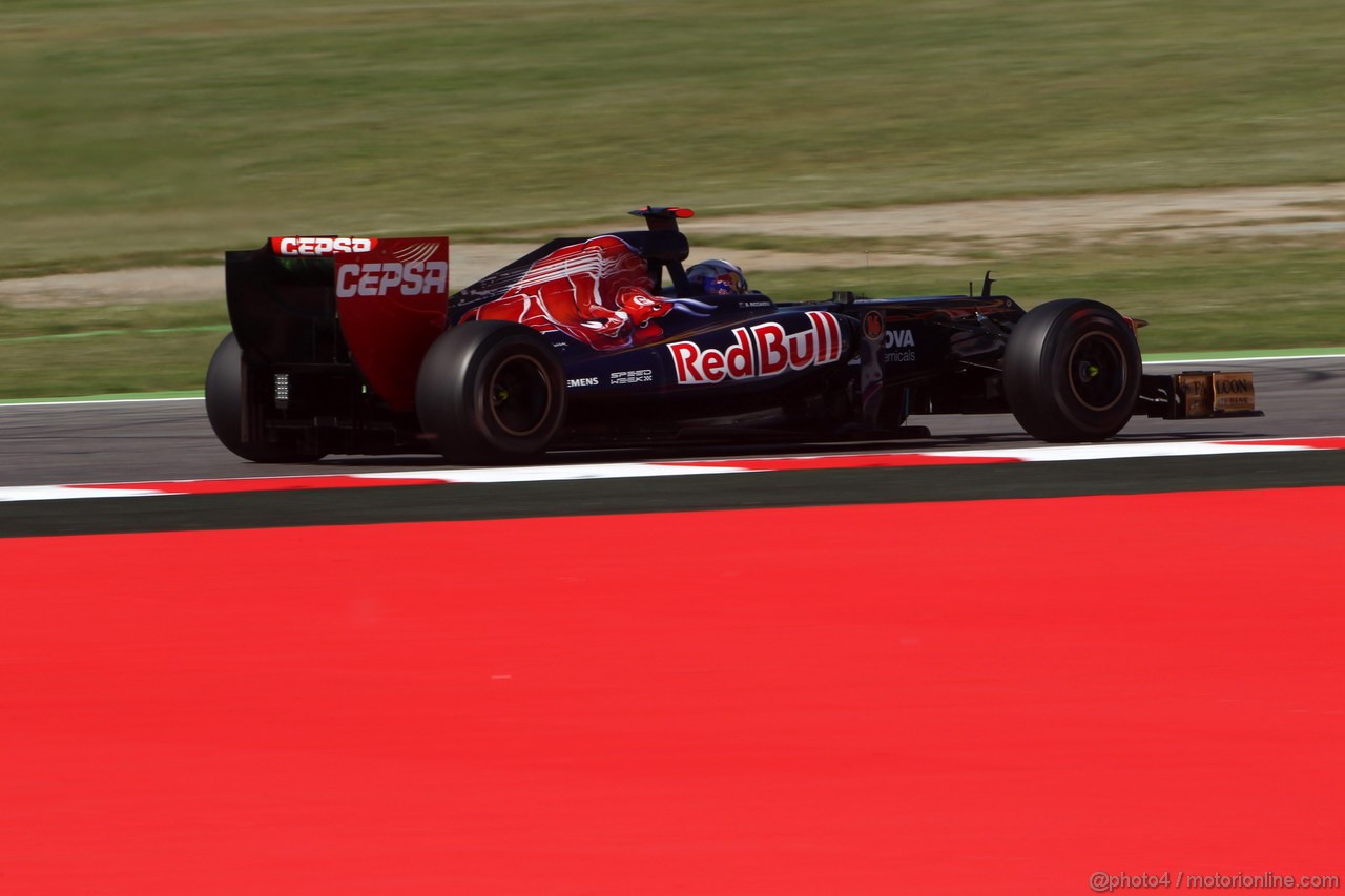 GP SPAGNA, 11.05.2012- Prove Libere 1, Daniel Ricciardo (AUS) Scuderia Toro Rosso STR7 