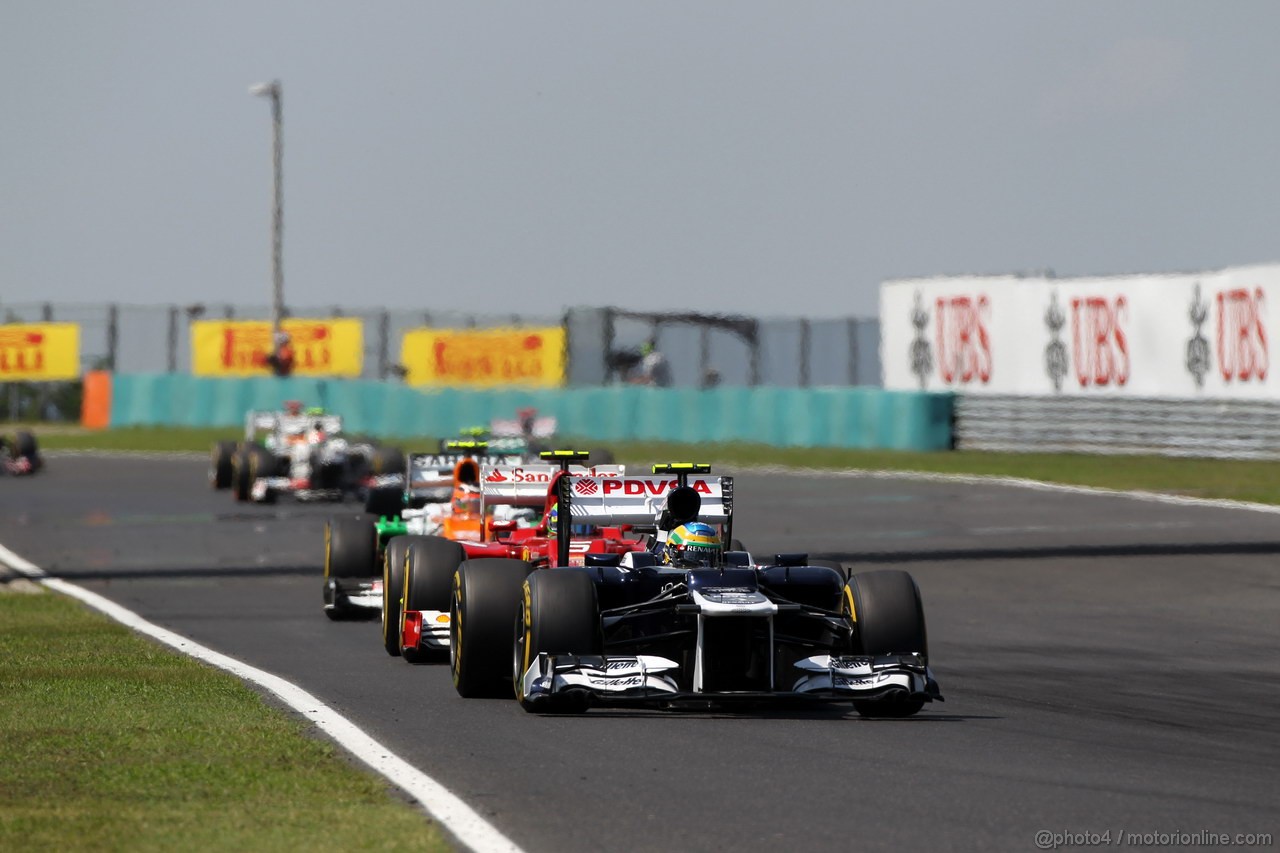 GP UNGHERIA, 29.07.2012- Gara, Bruno Senna (BRA) Williams F1 Team FW34 davanti a Felipe Massa (BRA) Ferrari F2012 