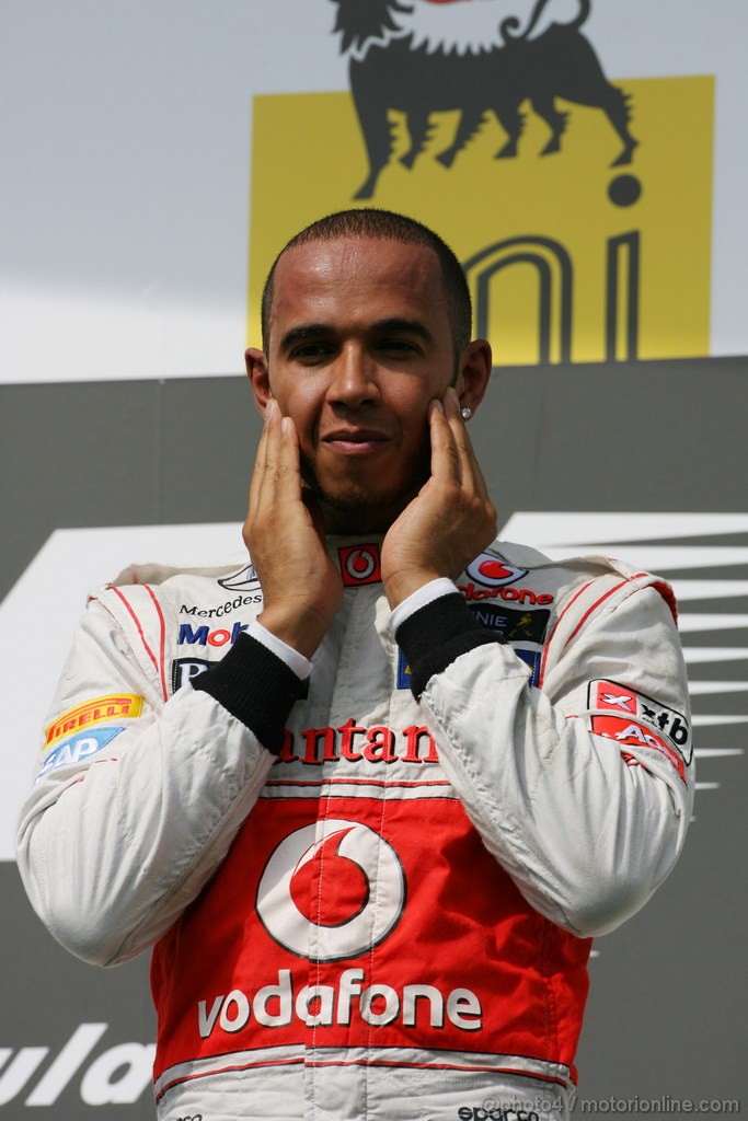 GP UNGHERIA, 29.07.2012- Gara, Lewis Hamilton (GBR) McLaren Mercedes MP4-27 vincitore