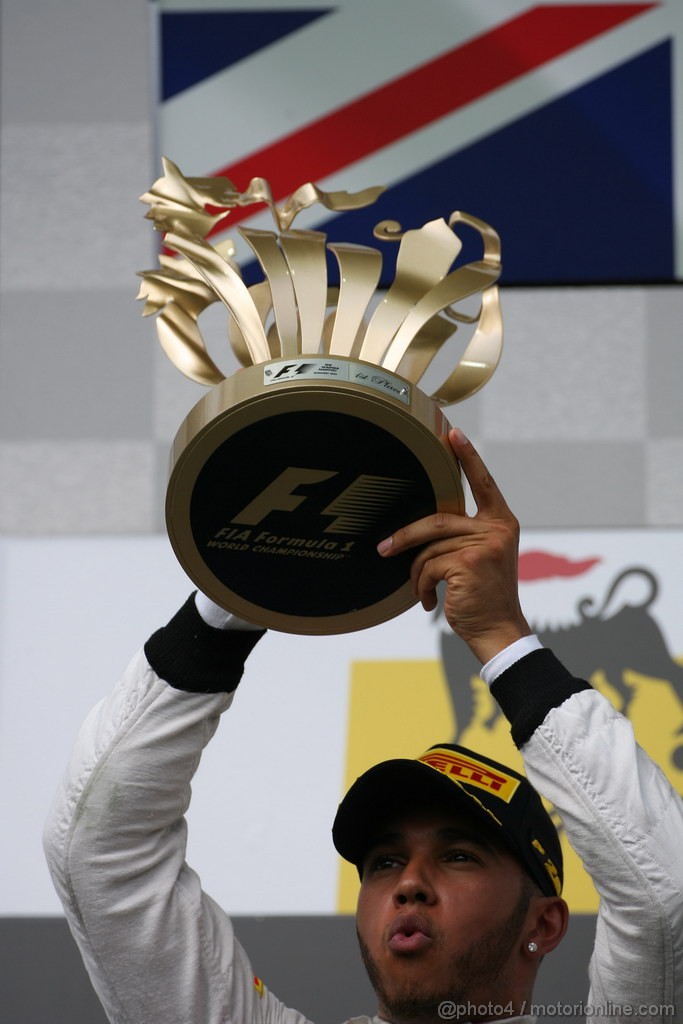 GP UNGHERIA, 29.07.2012- Gara, Lewis Hamilton (GBR) McLaren Mercedes MP4-27 vincitore