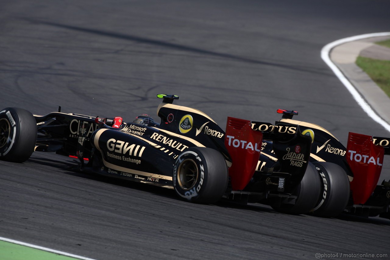 GP UNGHERIA, 29.07.2012- Gara, Romain Grosjean (FRA) Lotus F1 Team E20 e Kimi Raikkonen (FIN) Lotus F1 Team E20