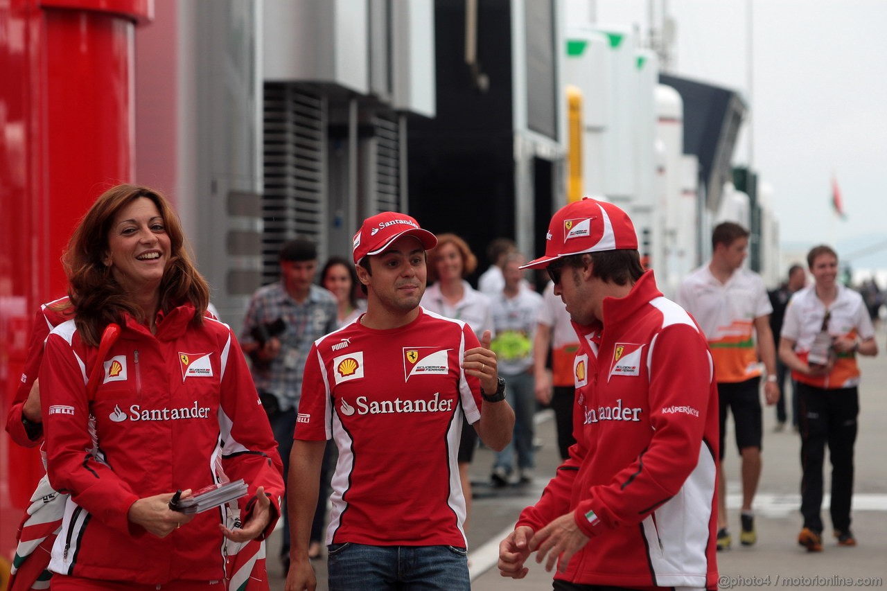 GP UNGHERIA, 26.07.2012- Felipe Massa (BRA) Ferrari F2012 e Fernando Alonso (ESP) Ferrari F2012